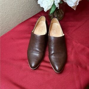 Naturalizer Women's Brown Leather Flats